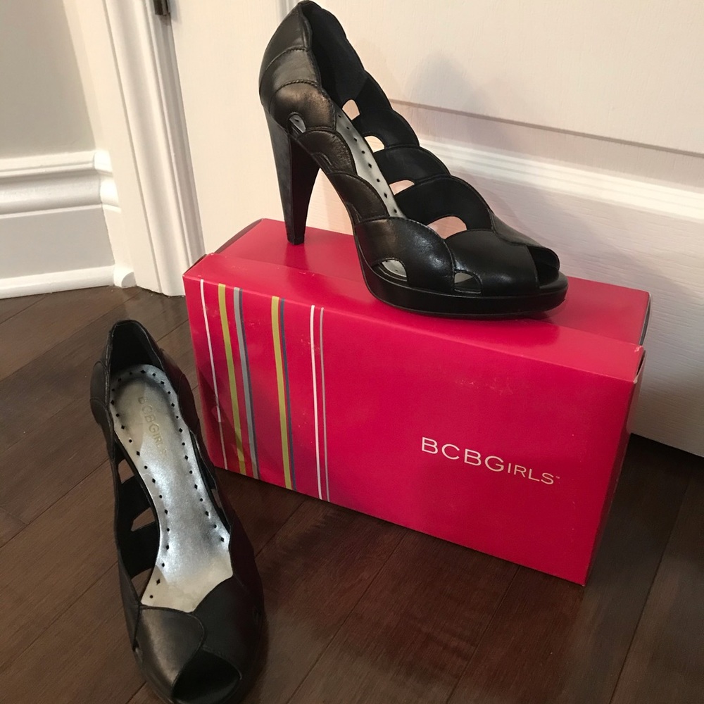 BCBG black shoes